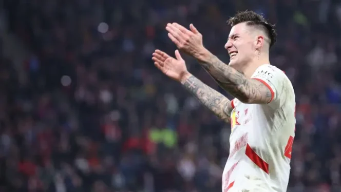 
 Resmi: Benjamin Sesko Gabung Manchester United, Transfer Capai €85 Juta