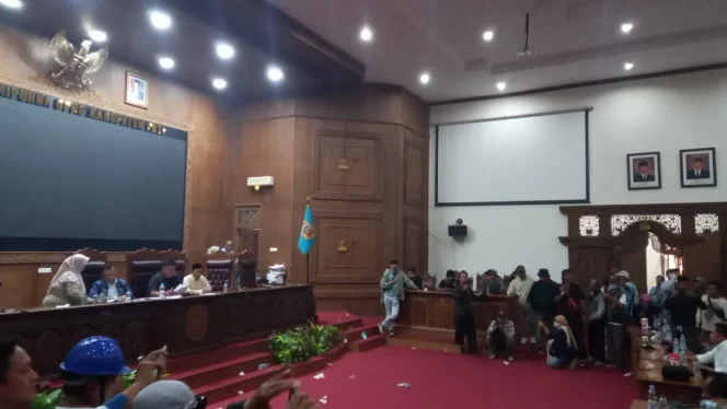 
 DPRD Pati Resmi Bentuk Pansus Pemakzulan Bupati Sudewo