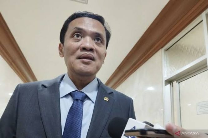 
 DPR Desak Pemerintah Nafkahi Keluarga Ojol Tewas Dilindas Rantis Brimob