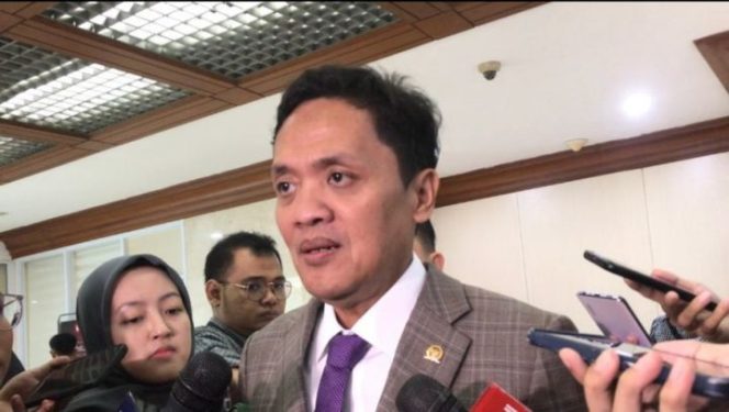 
 Komisi III DPR Gelar RDPU Bahas Revisi KUHAP, Pastikan Tak Melemahkan Pemberantasan Korupsi