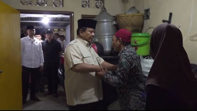 
 Presiden Prabowo Sambangi Rumah Duka Driver Ojol Affan Kurniawan, Janjikan Tanggung Jawab Negara