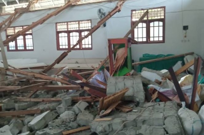 
 Gempa Magnitudo 6,0 Guncang Poso, 1 Orang Meninggal dan Puluhan Rumah Rusak