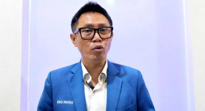 
 Rumah Eko Patrio Diterobos Massa, Perabotan Hingga Pakaian Dibawa Keluar