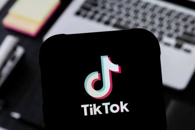 
 TikTok Tangguhkan Fitur Live di Indonesia, Publik Pertanyakan Motif di Baliknya