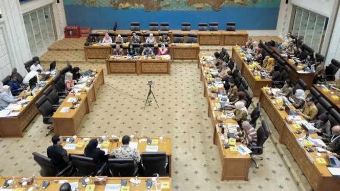 
 Komisi VII DPR dan Pemerintah Sepakat Revisi UU Kepariwisataan, Siap Disahkan Jadi Undang-Undang