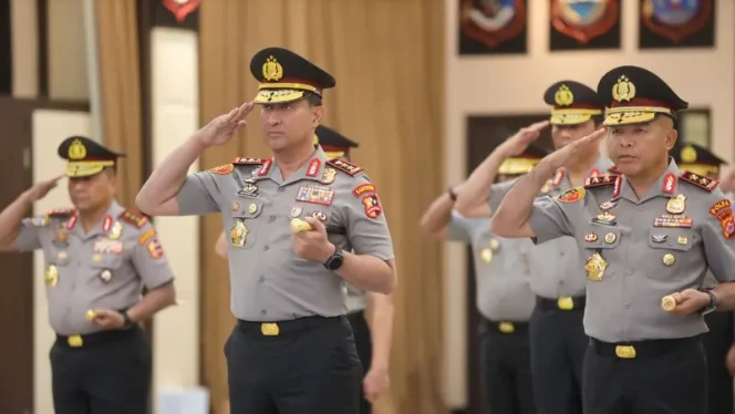 
 Kepala BNN Komjen Suyudi Bantah Masuk Radar Calon Kapolri
