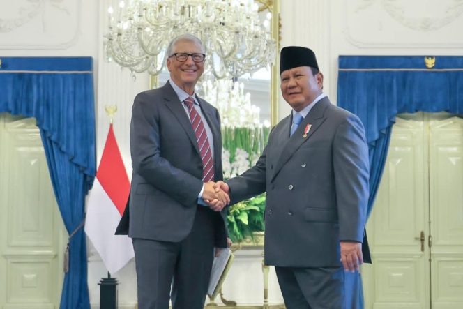 
 Presiden Prabowo Temui Bill Gates di New York, Bahas Kerja Sama dan Anugerahkan Tanda Kehormatan