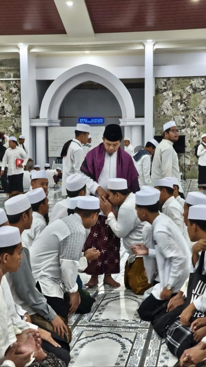 
 Dr Bunyamin M Yapid : Ikhlas, Ilmu, dan Jalan Kesejahteraan Guru