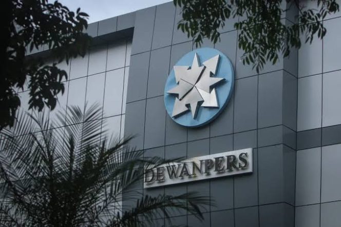 
 Dewan Pers Tegas! Minta Istana Pulihkan Akses Jurnalis CNN Indonesia