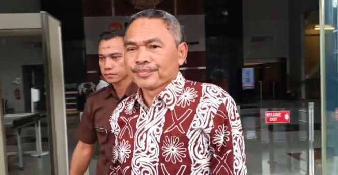 
 KPK Rampungkan Pemeriksaan Satori Terkait Korupsi CSR BI-OJK, Singgung 15 Mobil Sitaan