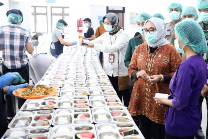 
 BGN dan Kemenkes Luncurkan Program Makan Bergizi Gratis di Karimun untuk Atasi Stunting