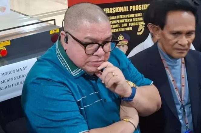 
 Suasana Memanas Jelang Vonis Razman Nasution, Sidang Mendadak Dialihkan Daring