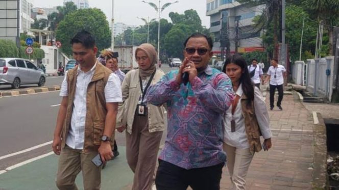 
 Penyelidikan Kasus Tewasnya Ojol Affan Dilanjutkan Bareskrim: 12 Saksi Diperiksa, Bukti CCTV Disita