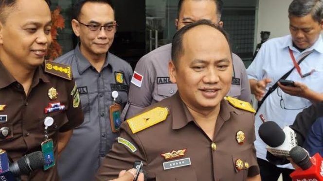 
 Kejagung Tanggapi Hotman Paris yang Klaim Nadiem Tak Terima Aliran Dana Kasus Laptop