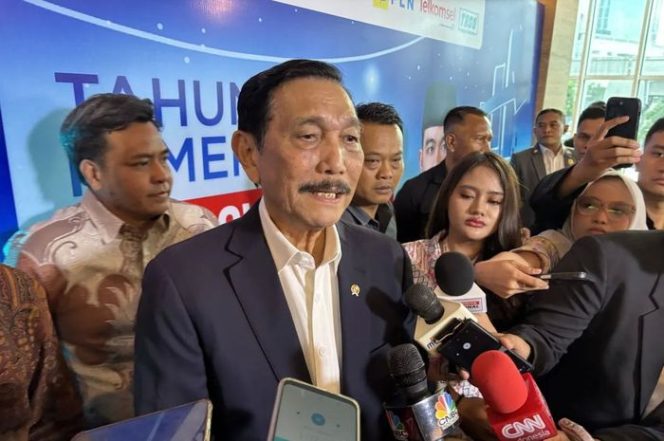 
 Komentar Luhut Soal Proyek Kereta Cepat dan Stimulus Ekonomi Baru Prabowo Jadi Topik Paling Ramai Dibaca