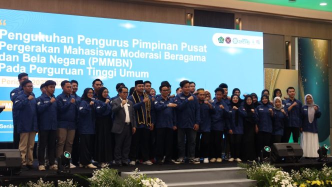 
 Sekjen Kemenag Kamaruddin Amin Kukuhkan Pimpinan Pusat PMMBN 2025–2028, Ajak Mahasiswa Jadi Generasi Moderat dan Progresif
