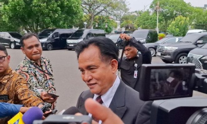 
 Kontroversi Atlet Israel Ikuti Kejuaraan Senam di Indonesia, Menko Kumham: Menunggu Arahan Presiden