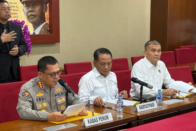 
 Eks Dirut PLN Fahmi Mochtar dan Halim Kalla Tersangka Korupsi Proyek PLTU 1 Kalbar, Negara Rugi Lebih dari Rp 300 Miliar