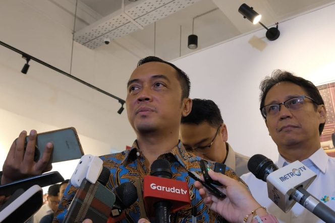 
 Presiden Prabowo Pelajari 40 Usulan Calon Pahlawan Nasional, Termasuk Soeharto dan Gus Dur