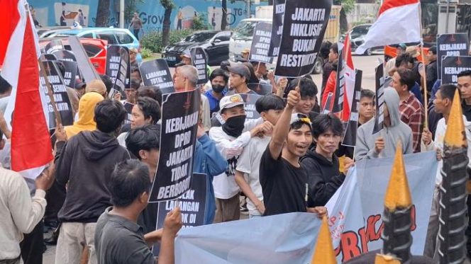 
 1.072 Personel Gabungan Dikerahkan Kawal Aksi Unjuk Rasa di Jakarta Pusat Hari Ini