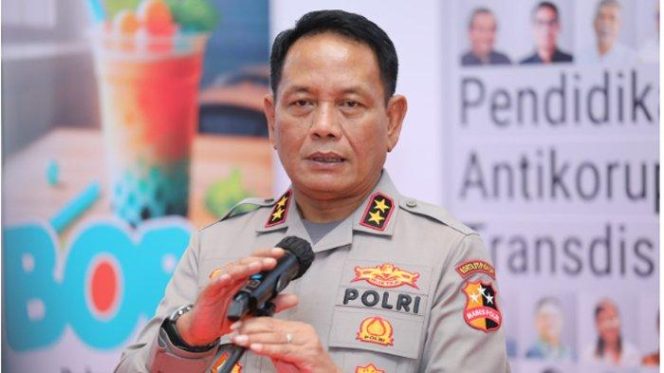 
 Polisi Tetapkan Haji Beceng sebagai Tersangka Korupsi Lahan Rusun Cengkareng, Tapi Penyidikan Dihentikan karena Meninggal Dunia