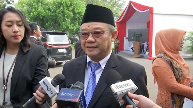 
 Presiden Prabowo Ingin Bahasa Portugis Diajarkan di Sekolah, Mendikdasmen Siap Lakukan Kajian