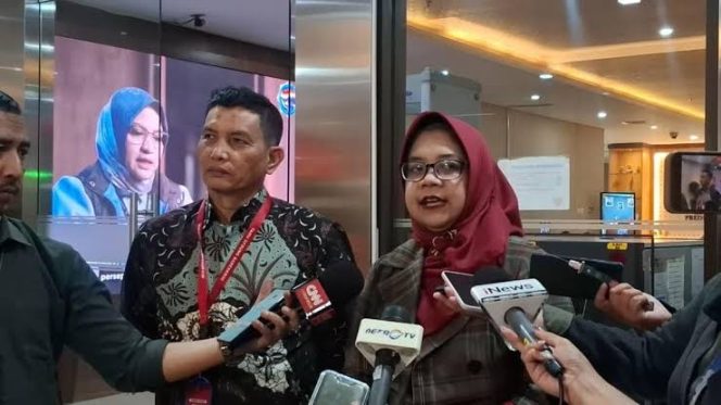 
 Keluarga Diplomat Arya Daru Minta Bareskrim Ambil Alih Kasus: “Kami Tidak Akan Mundur Satu Langkah Pun”