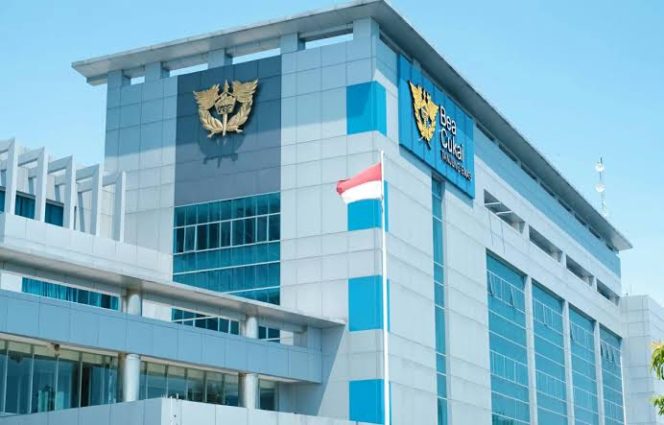 
 Kejagung Geledah Kantor Bea Cukai, Usut Dugaan Korupsi Ekspor Limbah Sawit POME