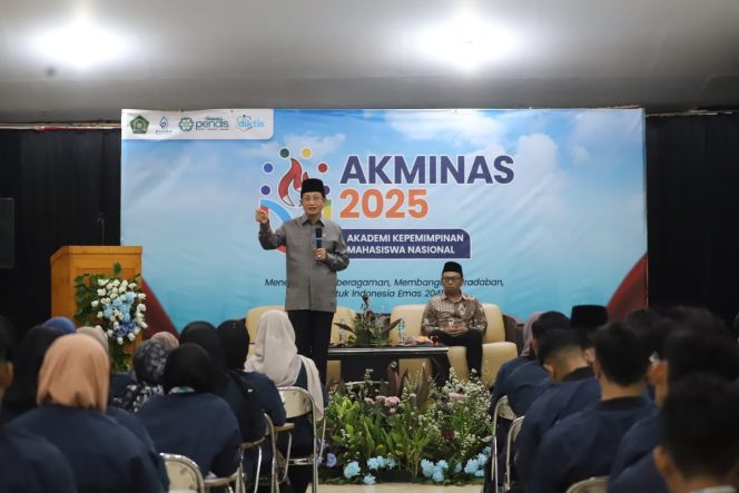 
 Menag Nasaruddin Umar Beri Pesan Khusus untuk 100 Peserta AKMINAS 2025: “Kuatkan Konsentrasi dan Kontemplasi”