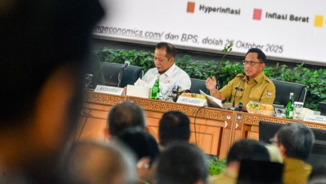 
 Mendagri Tito Karnavian Beri Tiga Arahan Utama untuk Sekda dan Bappeda Seluruh Indonesia