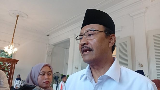 
 Mensos Saifullah Yusuf Tanggapi Polemik Usulan Soeharto Jadi Pahlawan Nasional: “Itu Keputusan Tim, Bukan Pribadi”