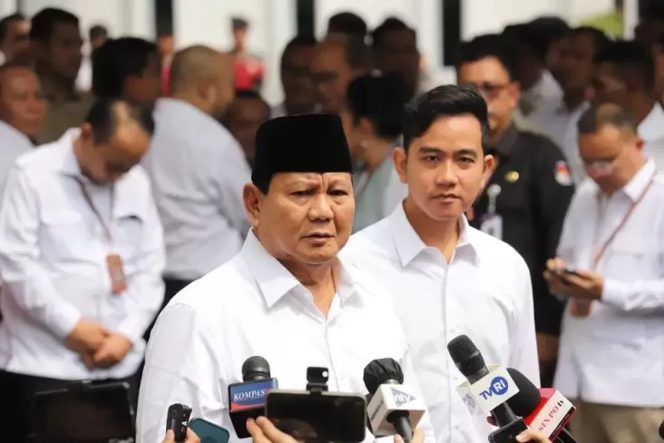 
 Prabowo Instruksikan Menteri dan Gubernur Tindak Lanjuti Tragedi Ponpes Al Khoziny