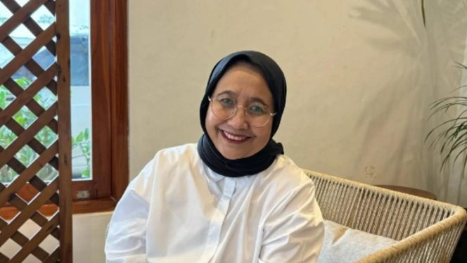 
 Wakil Kepala BGN Klarifikasi Anggaran Rp 20 Triliun: Untuk Biayai Peternak Ayam Demi Dukung Program MBG