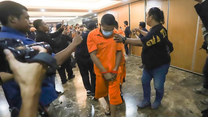 
 Penyidikan Pembunuhan Kacab Bank BUMN Kian Menguat, Polisi Tambahkan Pasal Pembunuhan untuk 17 Tersangka