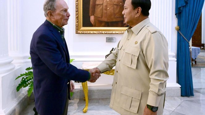 
 Prabowo Subianto Terima Michael Bloomberg di Istana, Bahas Kerja Sama SDM, Kesehatan, dan Konservasi Laut