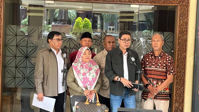 
 Aktivis 98 Faizal Assegaf Usulkan Polri Ditempatkan di Bawah Kementerian Keamanan