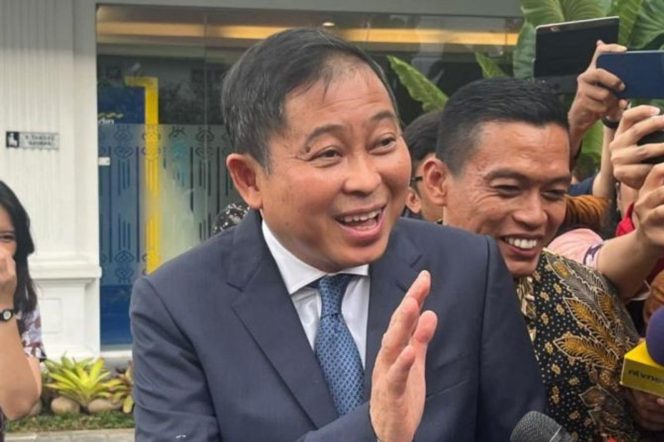 
 Ignasius Jonan Dipanggil ke Istana, Bahas Program Kerakyatan Bukan Utang Whoosh