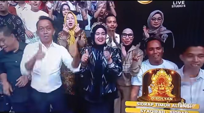 
 Bupati Syaharuddin Alrif Guncang Studio Indosiar: Seruan “Alako!” Iringi Langkah Syakira ke 7 Besar Dangdut Academy 7