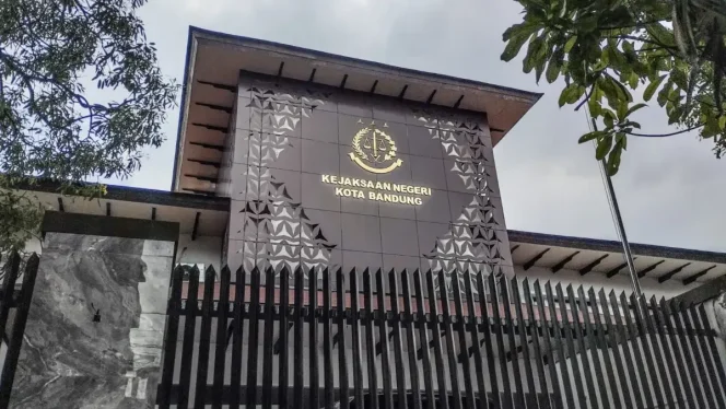 
 Kejari Kota Bandung Intensif Dalami Kasus Dugaan Penyalahgunaan Wewenang Pemkot Bandung, 14 Saksi Sudah Diperiksa