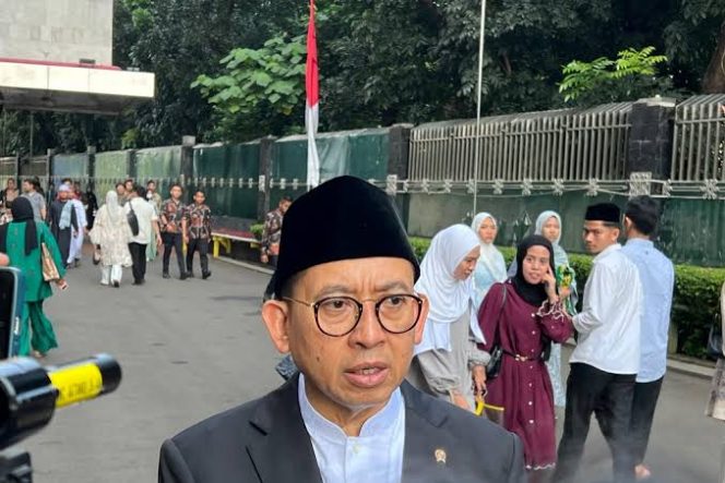 
 Fadli Zon Tegaskan Tak Ada Bukti Soeharto Terlibat Genosida, Nilai Layak Dapat Gelar Pahlawan Nasional