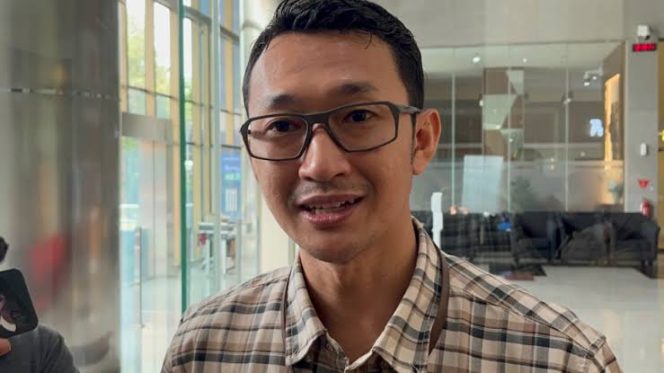 
 OTT KPK di Ponorogo: Bupati Sugiri Sancoko dan Enam Pejabat Diamankan, Diduga Terkait Jual Beli Jabatan