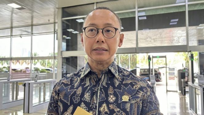 
 Wakil Ketua MPR RI Desak Pemerintah Batasi Masuknya Barang Impor Murah Tak Berkualitas