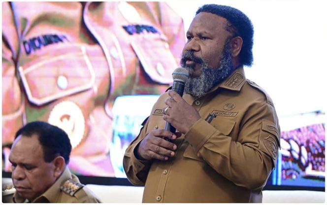 
 Bupati Tolikara William Wandik Hadiri Pengarahan Presiden Prabowo untuk Kepala Daerah se-Papua