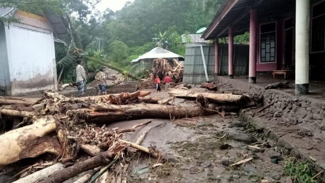 
 Presiden Prabowo Pastikan Inventarisasi Kerusakan di Sumatra, Pemerintah Fokus Pulihkan Kondisi Pasca Banjir Bandang