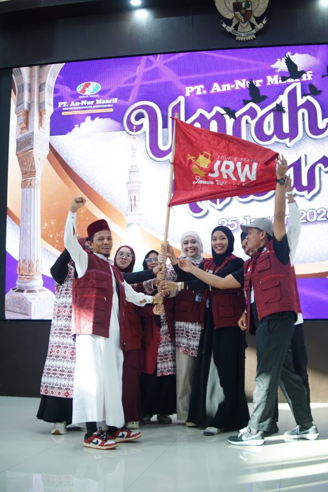 
 Dua Pekan 1.000 Jamaah ke Baitullah, Kemenhaj Sulsel Sebut Annur Travel Buat Sejarah