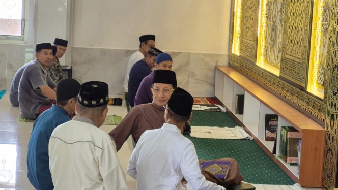 
 Tanpa Protokoler, Nasaruddin Umar Pulang ke Masjid Nurul Amin, Kenang Masa Santri di Desa Saelong