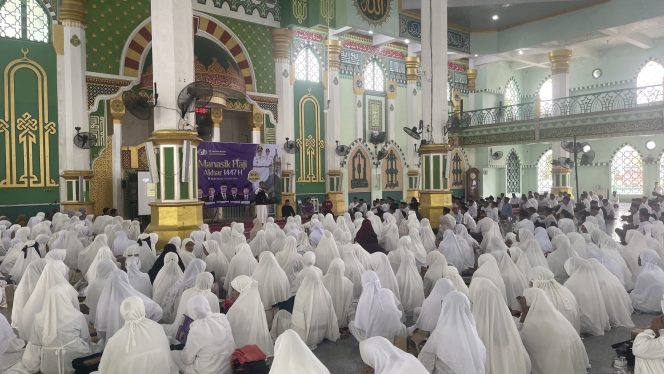 
 Empat Pemateri Nasional Isi Manasik Annur, Jamaah Puji Profesionalisme Pendamping