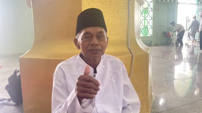 
 15 Tahun Menanti Tanah Suci, Kisah La Beddu: “Saya Mau Berangkat Kalau Bersama Annur