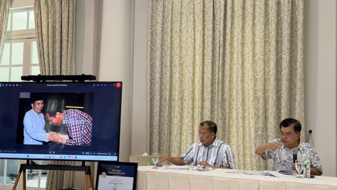 
 Jusuf Kalla Tegaskan Perannya dalam Karier Politik Jokowi, Bantah Terlibat Isu Ijazah