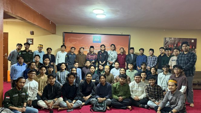
 Dr. H. Bunyamin M. Yapid, Lc., M.H. Gaungkan Pemikiran Prof. Nasaruddin Umar di Hadapan Mahasiswa Indonesia di Kairo